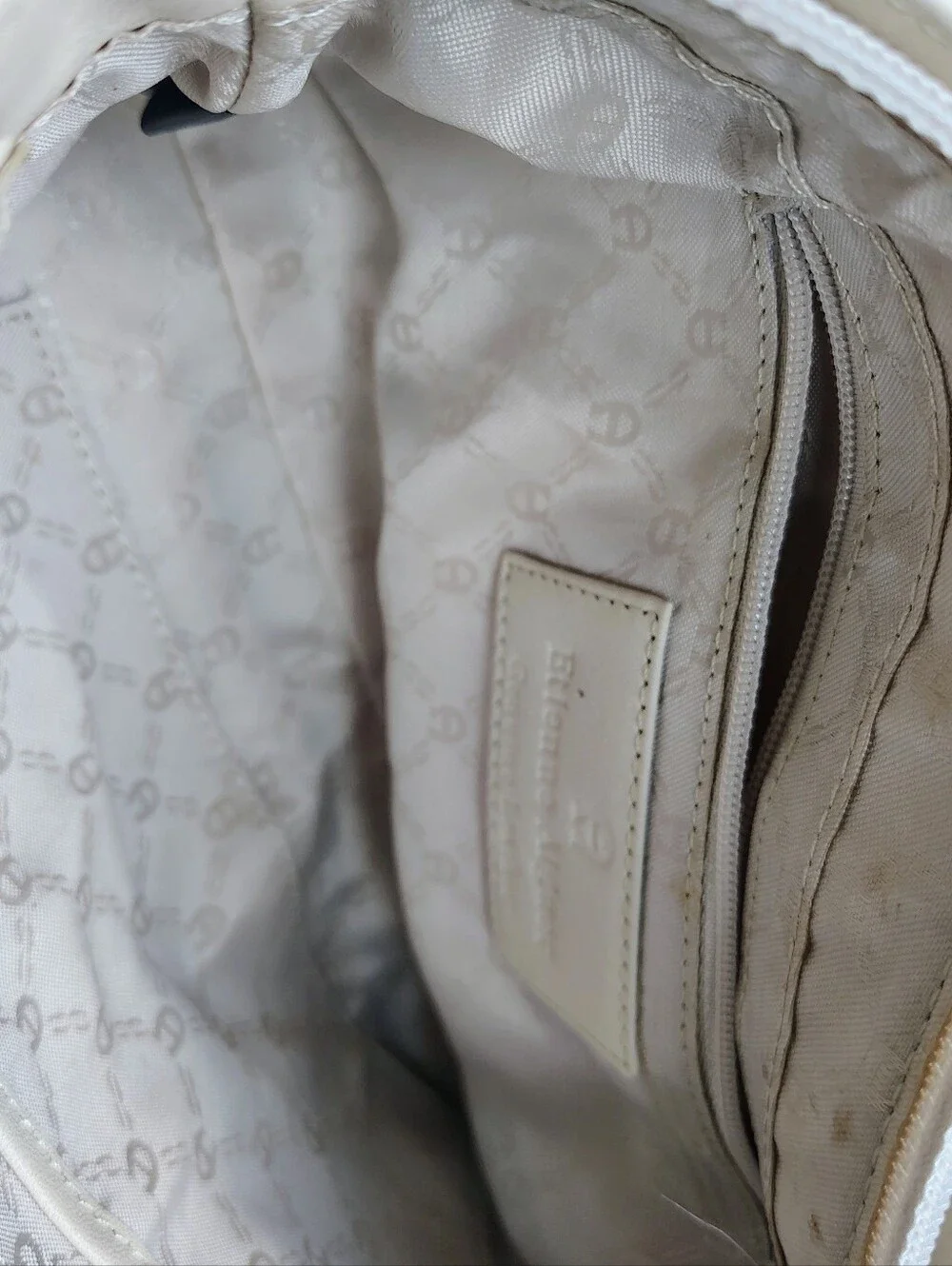 Etienne Aigner Ivory Genuine Leather Adjustable Shoulder Bag Gold Hardware NWT